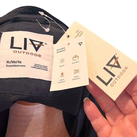 Liv Outdoor Womens Jacket Packable Hooded XL/1X Wind/Water Resistant Black - Picture 9 of 12